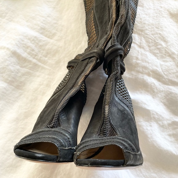 ✨Host Pick✨ L.A.M.B. Sparrow Mesh Boots by Gwen Stefani - Picture 11 of 16